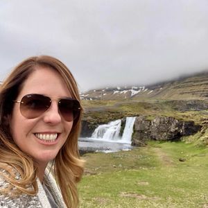 Meet your Posher, Ainara